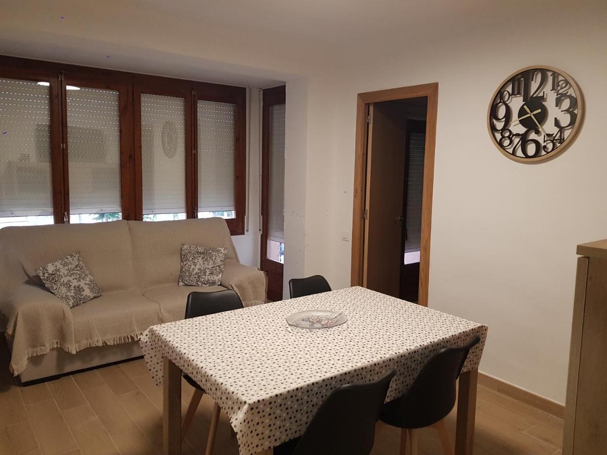 Appartamento Fantastic Pis A Oliana Alt Urgell Lleida Wifi Esterno foto
